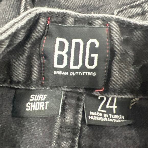 Urban Outfitters Surf Black Distressed High Waist Frayed Denim Jeans Shorts 24 - Picture 3 of 3